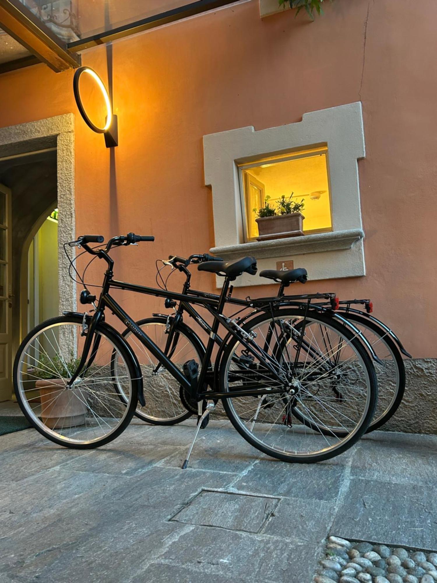 Residenza Dei Fiori Aparthotel Cannero Riviera Bagian luar foto