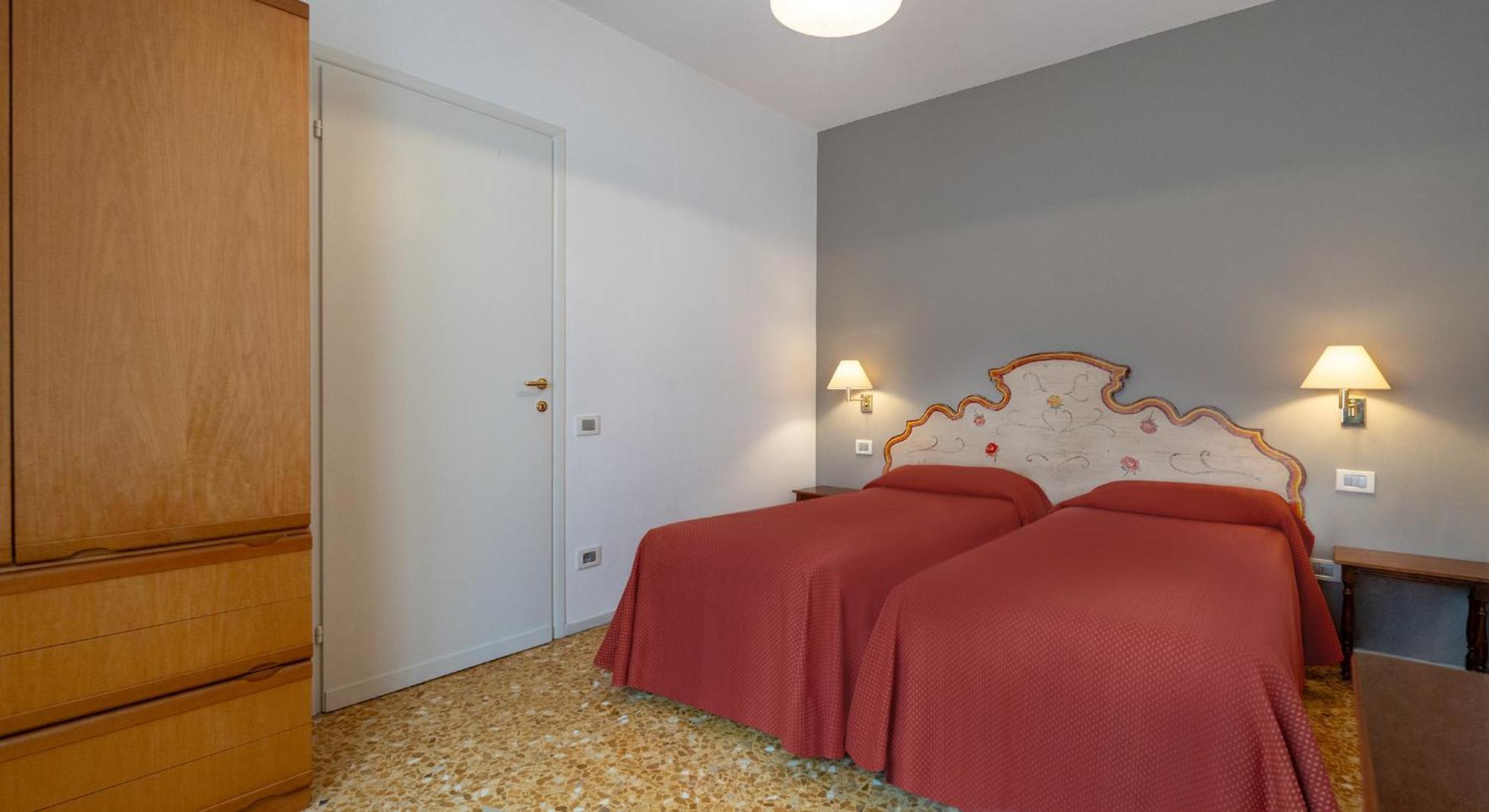 Residenza Dei Fiori Aparthotel Cannero Riviera Bagian luar foto