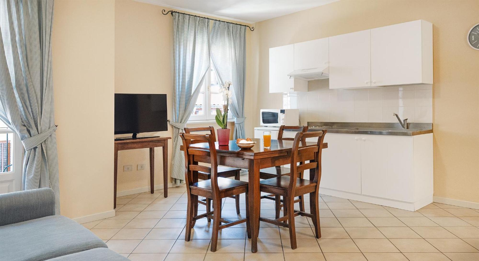 Residenza Dei Fiori Aparthotel Cannero Riviera Bagian luar foto