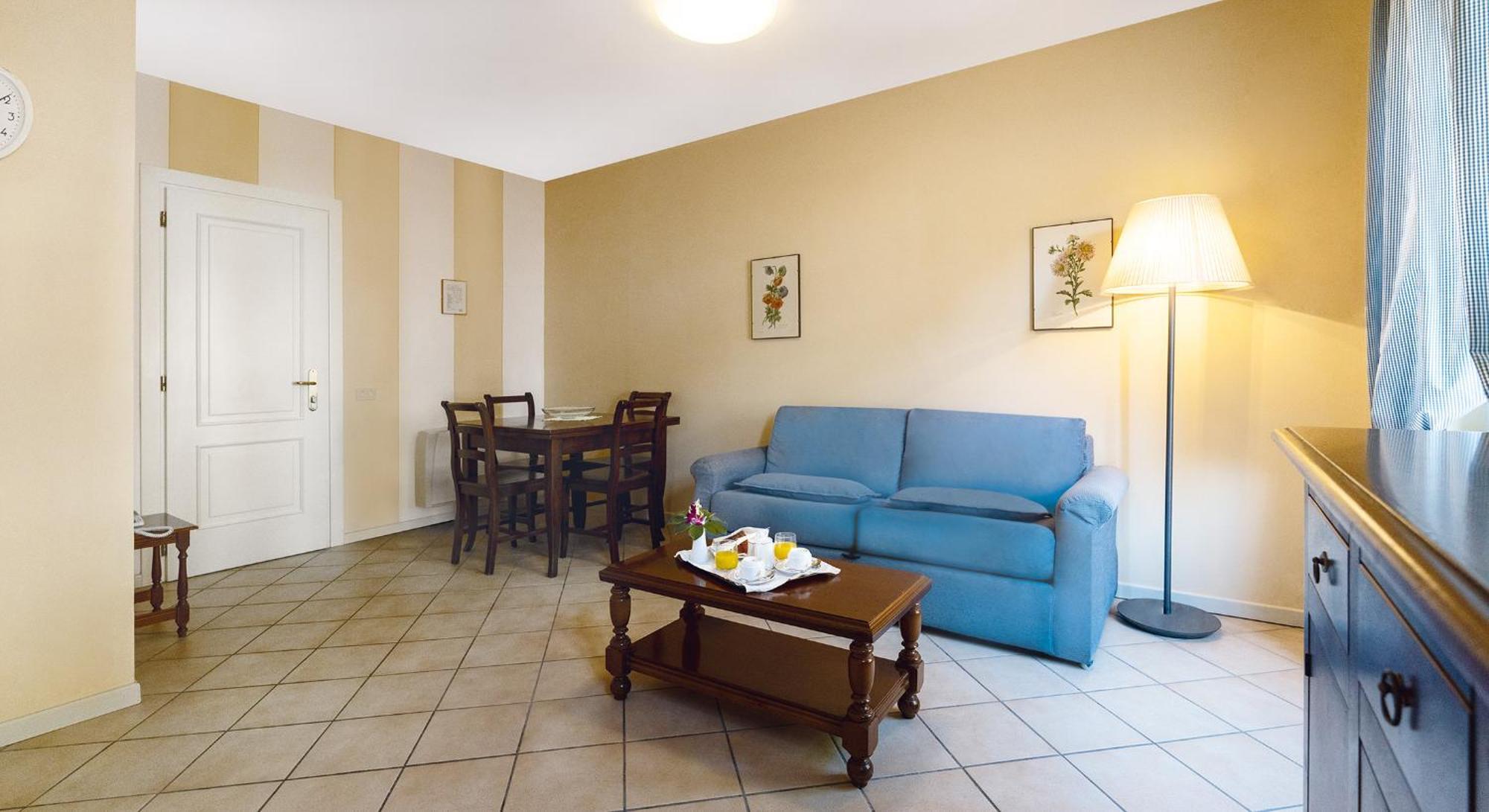 Residenza Dei Fiori Aparthotel Cannero Riviera Bagian luar foto